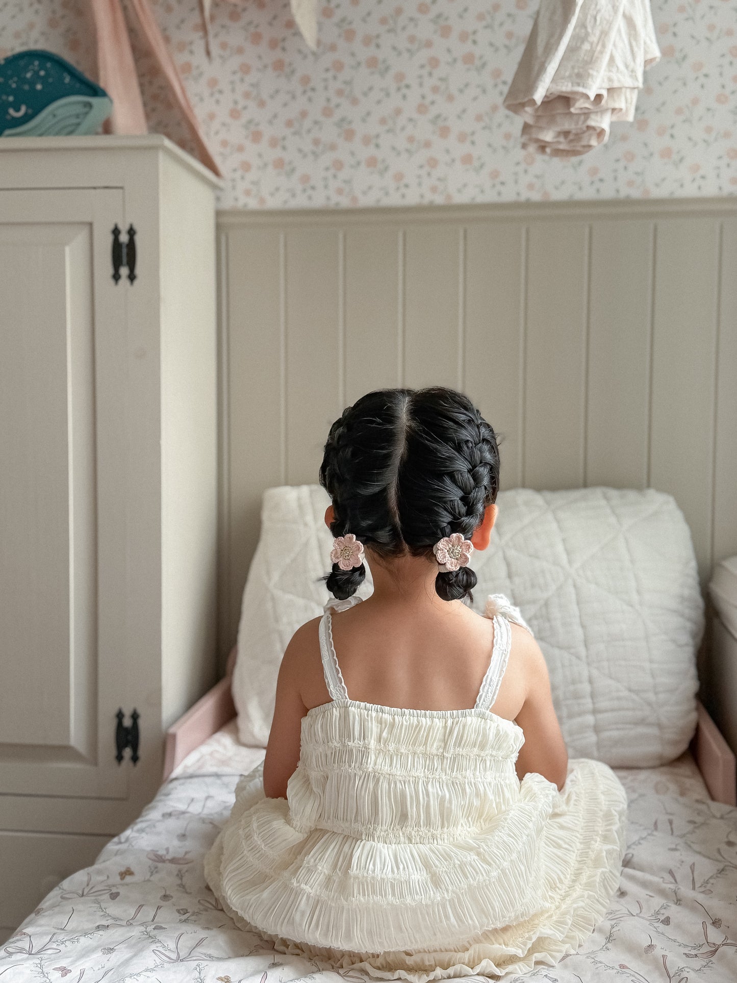 Golden Flower Bobbles | Blush (2pk)