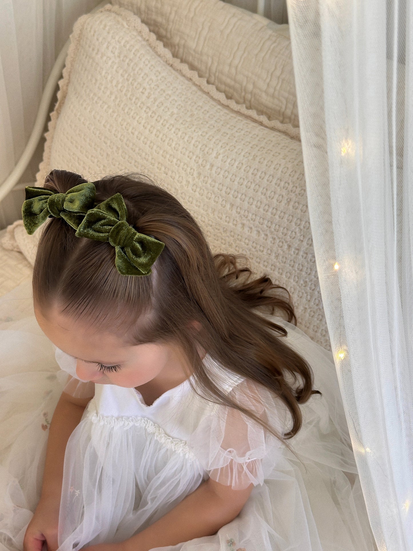 Classic Pigtail Bows | Mistletoe Green Velvet