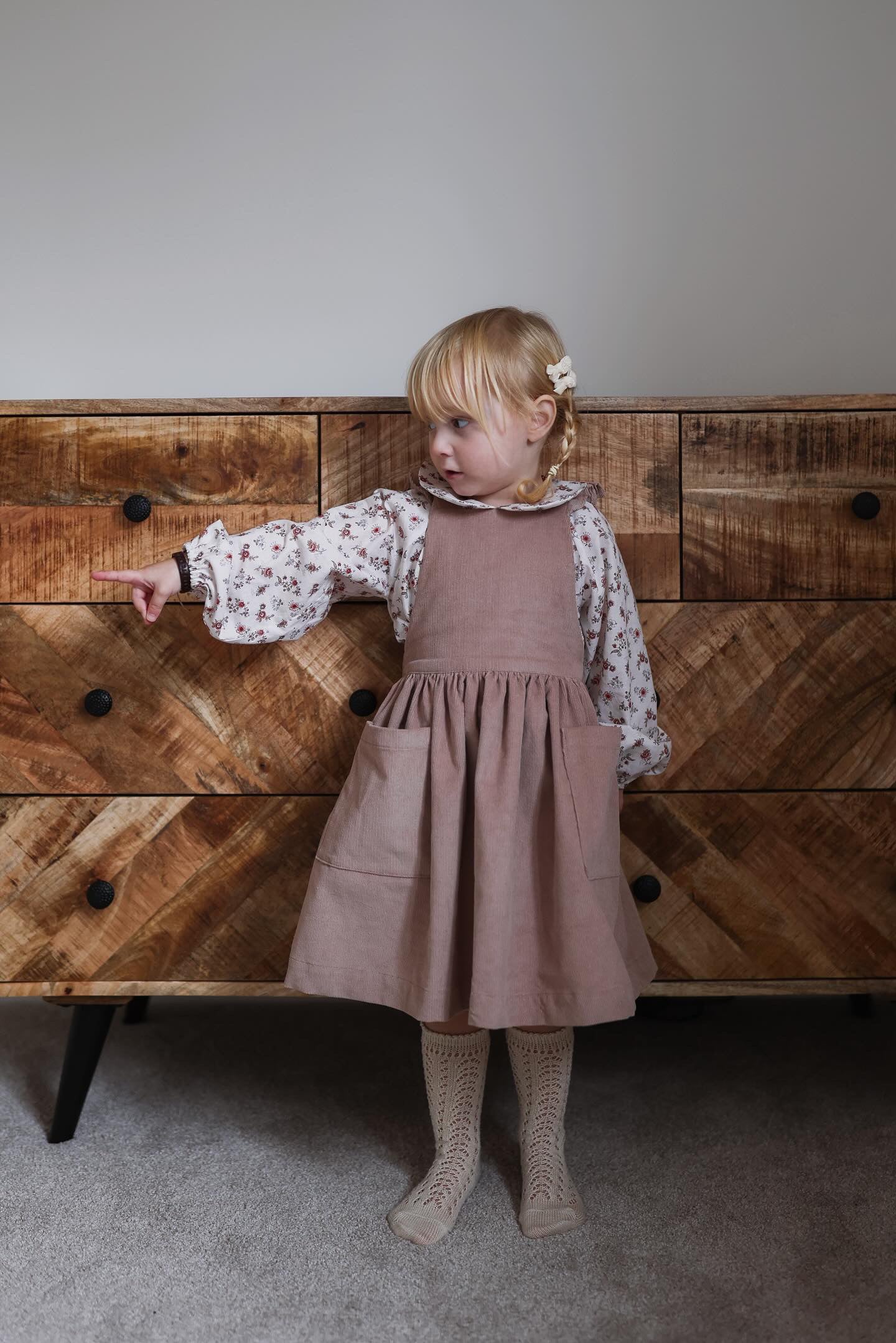 Mini Bow Clips | Cream Velvet