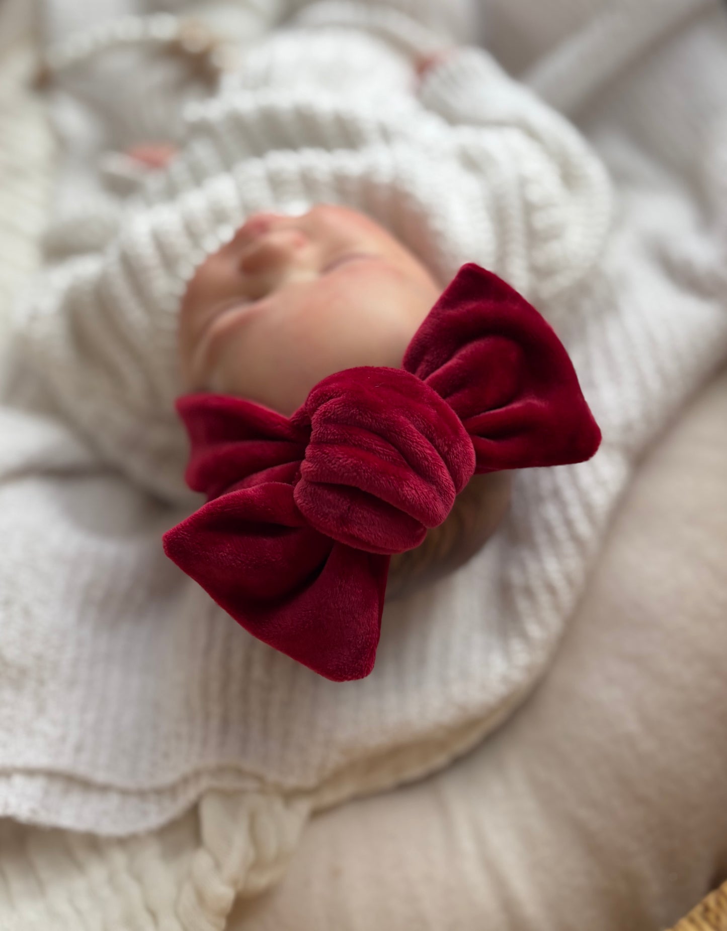 Classic Topknot | Christmas Velvet