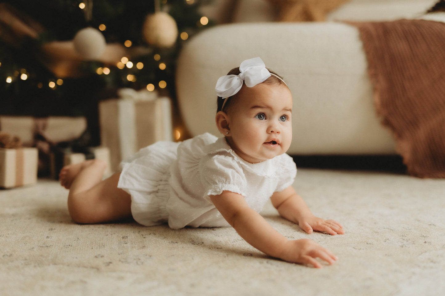 Pixie Bow | White (clip or headband)