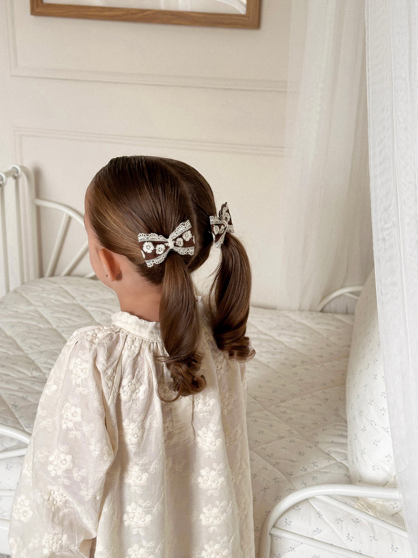 Pigtail Bows | Chestnut Lace