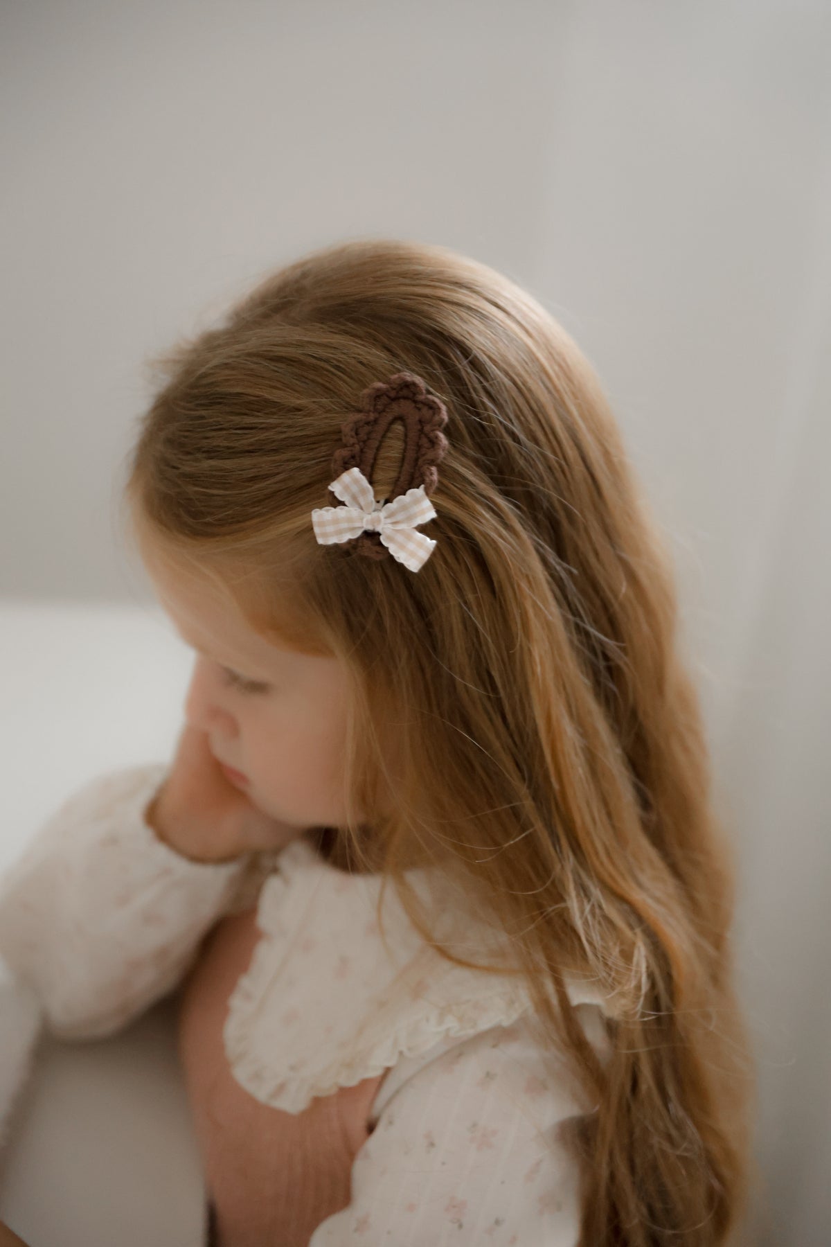 Scallop Crochet Clip | Chocolate Bow