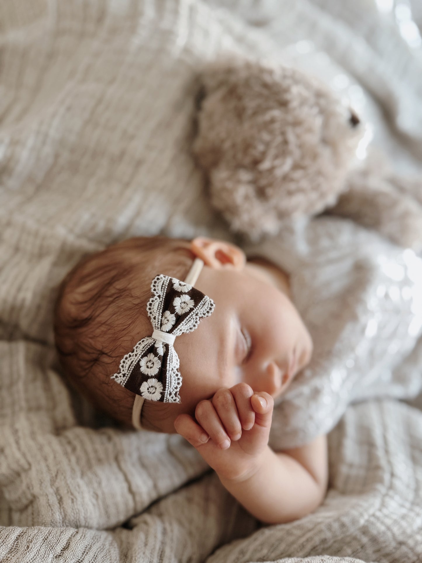 Bow | Chestnut Lace (clip or headband)