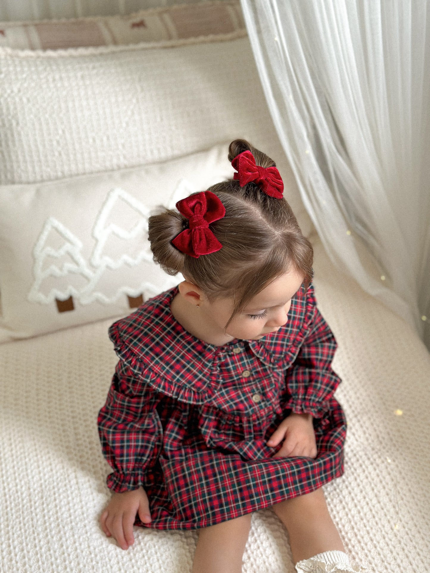 Petite Pinwheel Pigtail Bows | Red Velvet