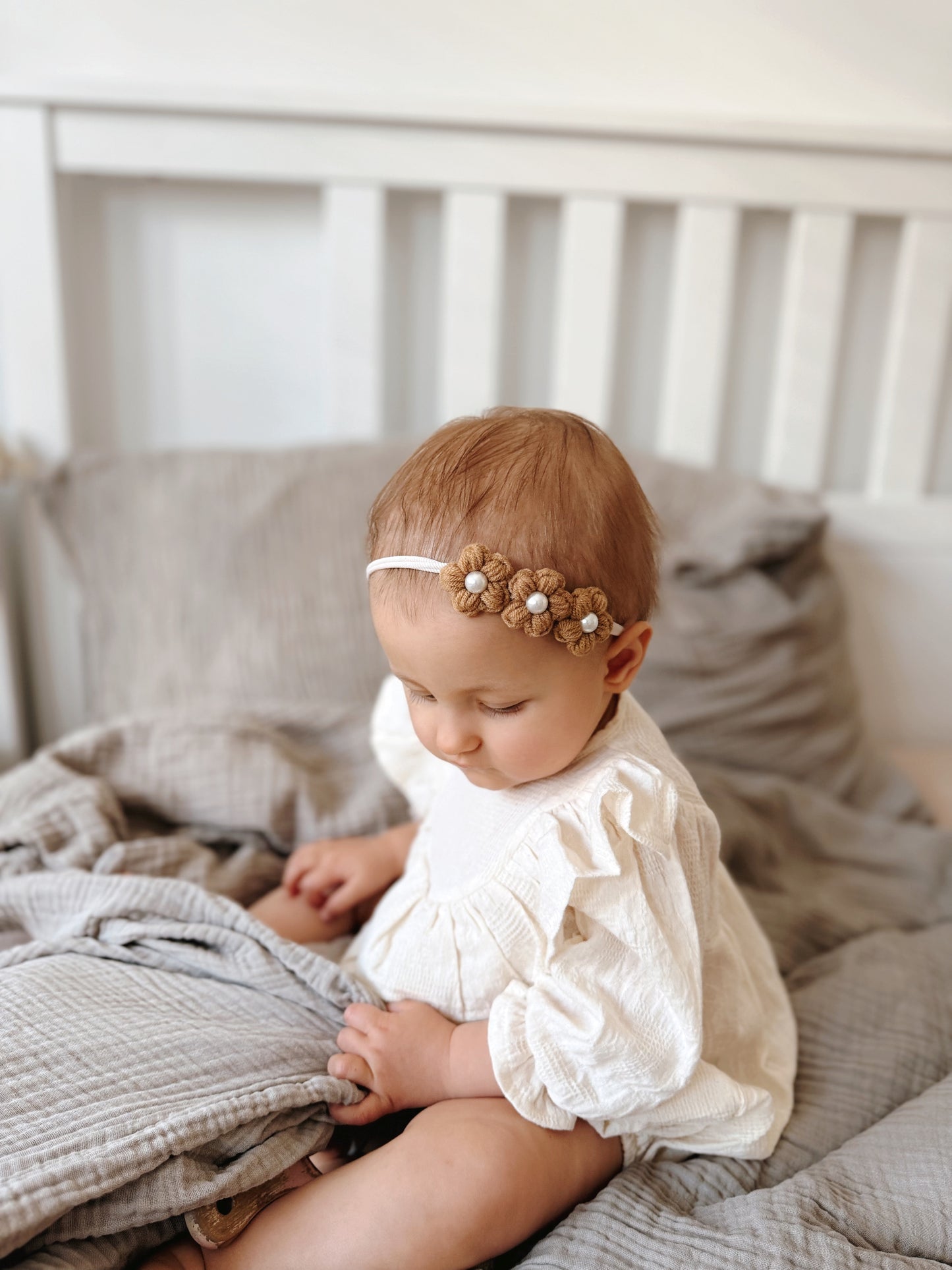 Dainty Headband | Pearly Golden Brown