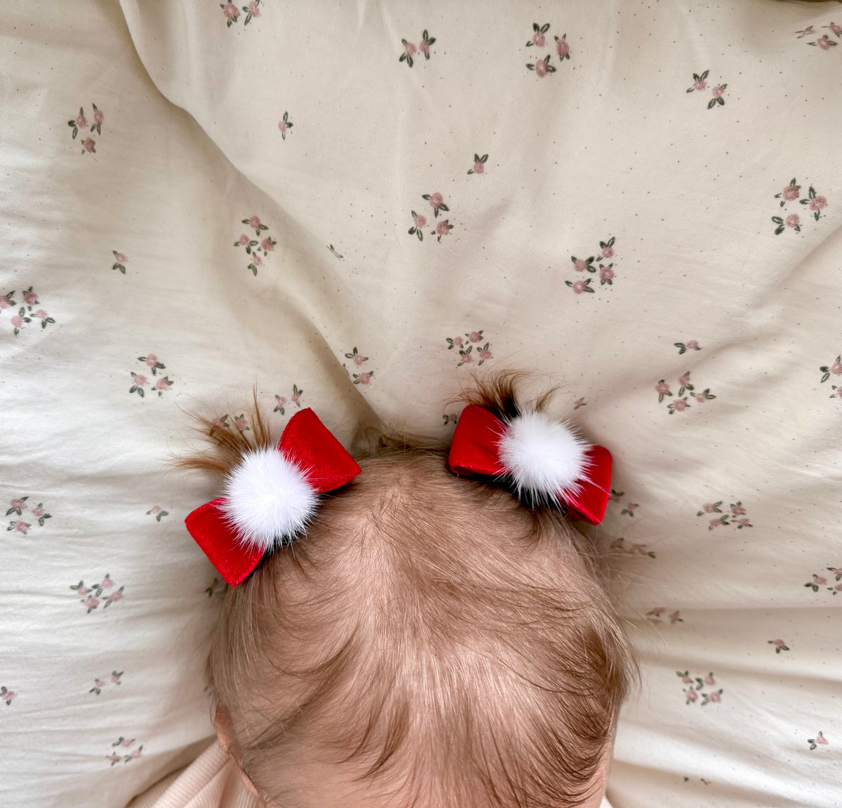 Knotted Pigtail Bows | Santa Velvet