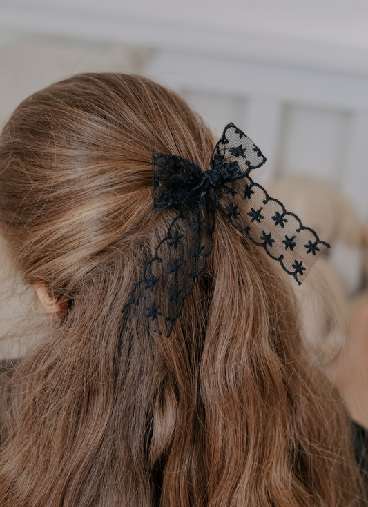Longtail Bow | Noir Lace