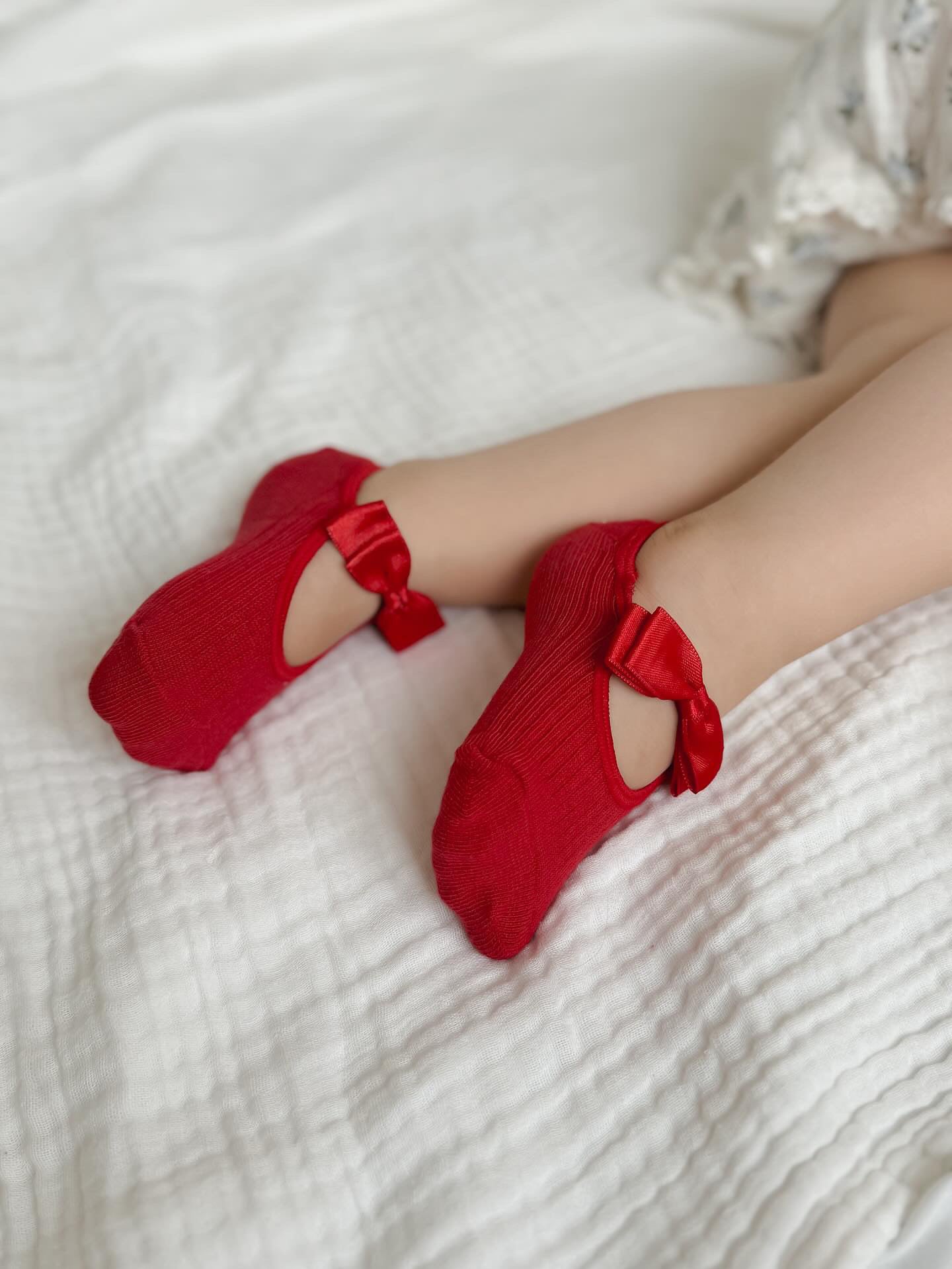 Satin Bow Socks | Berry