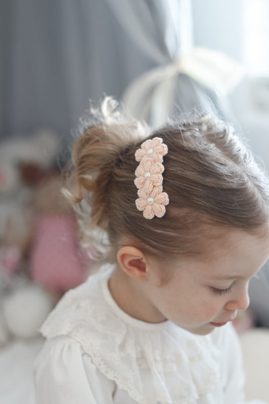 Fleur Trio Clip | Peach Creme