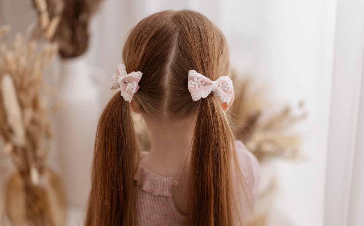 Lace Pigtail Bows | Rosie