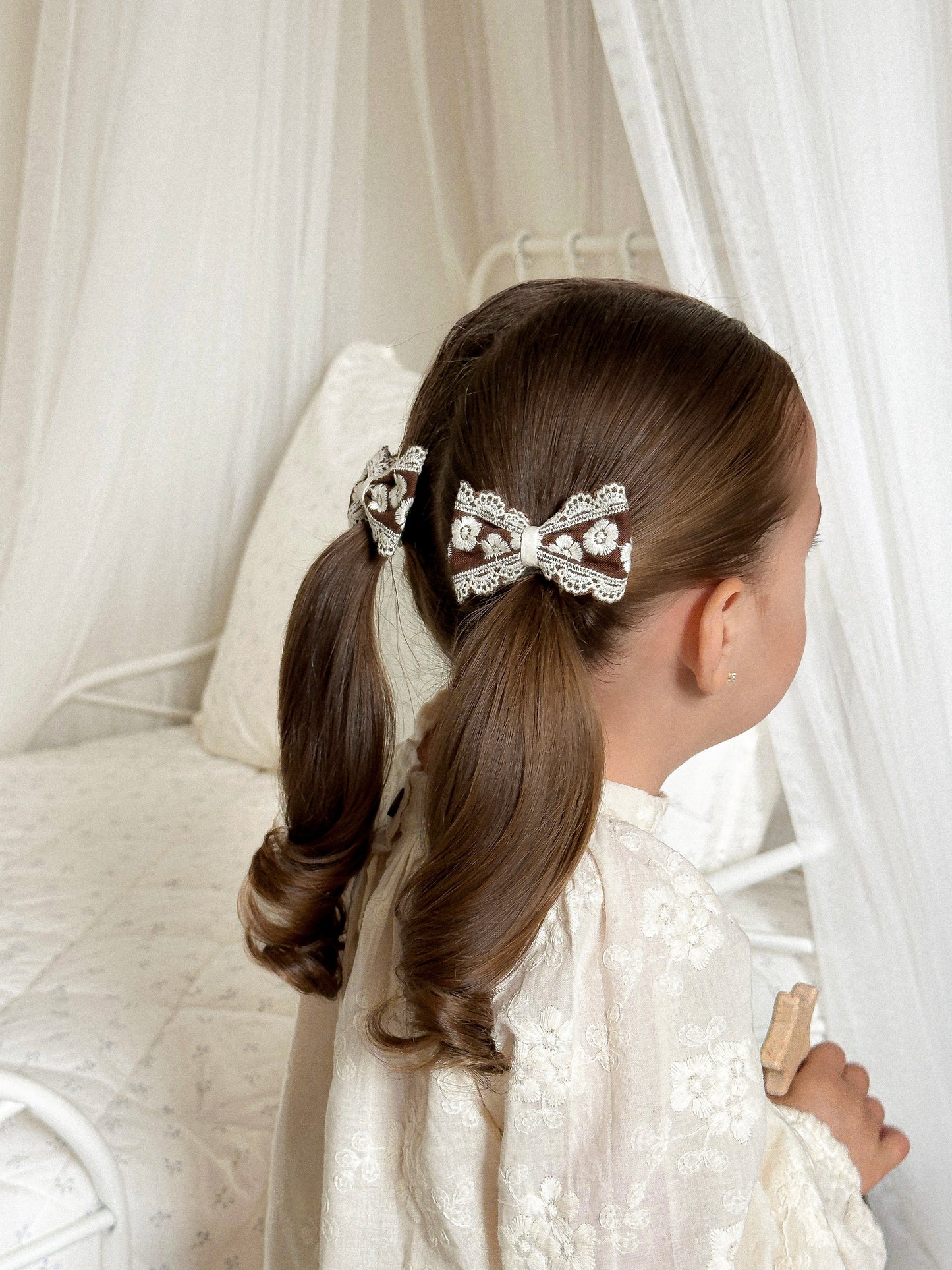Pigtail Bows | Chestnut Lace