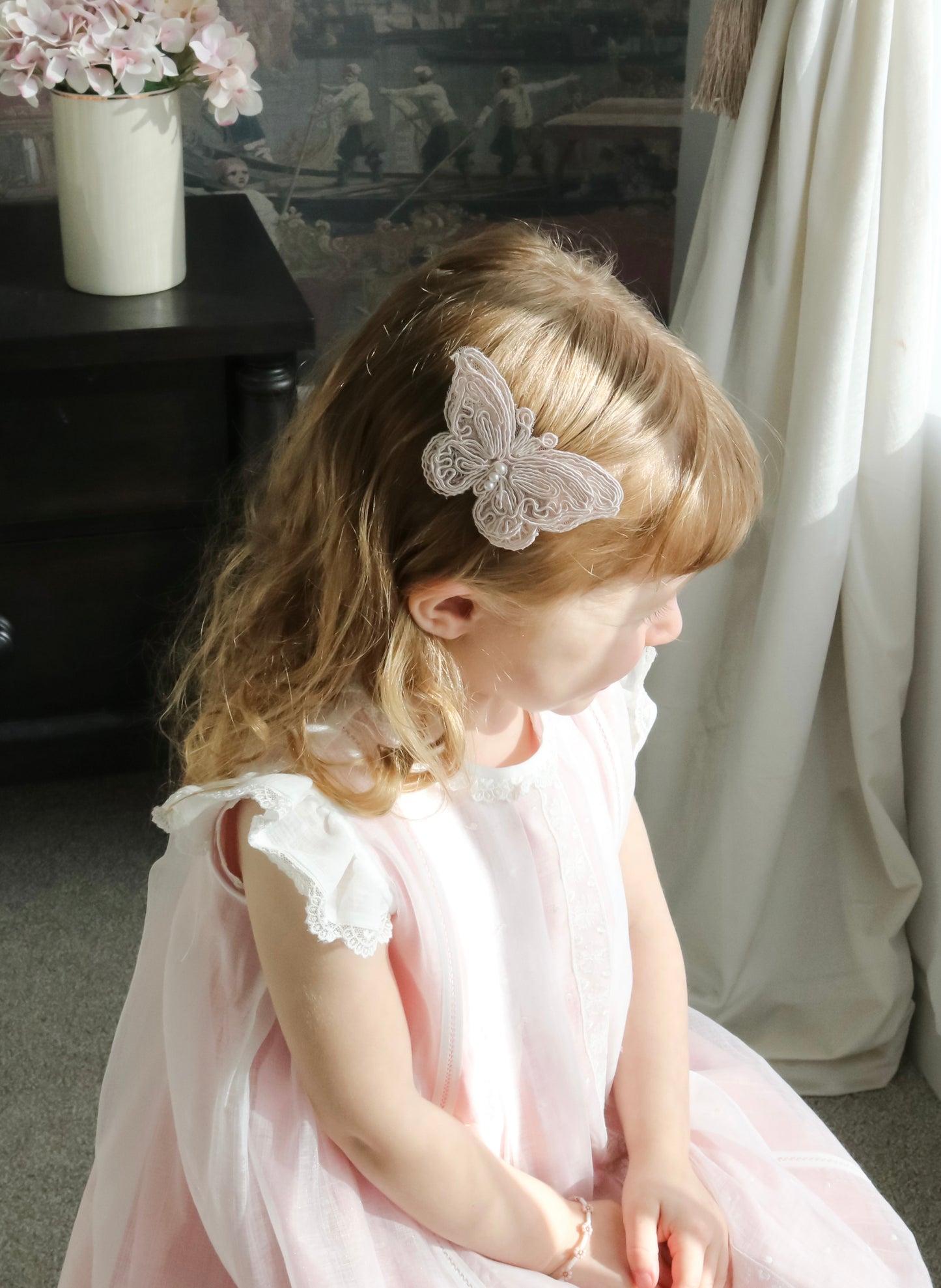 Clip | Lace Pearl Butterfly - Pink