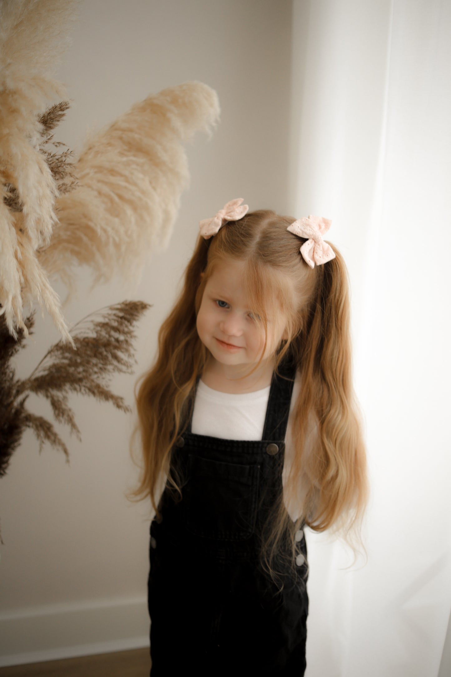 Petite Pinwheel Pigtail Bows | Blushing Peach Broderie