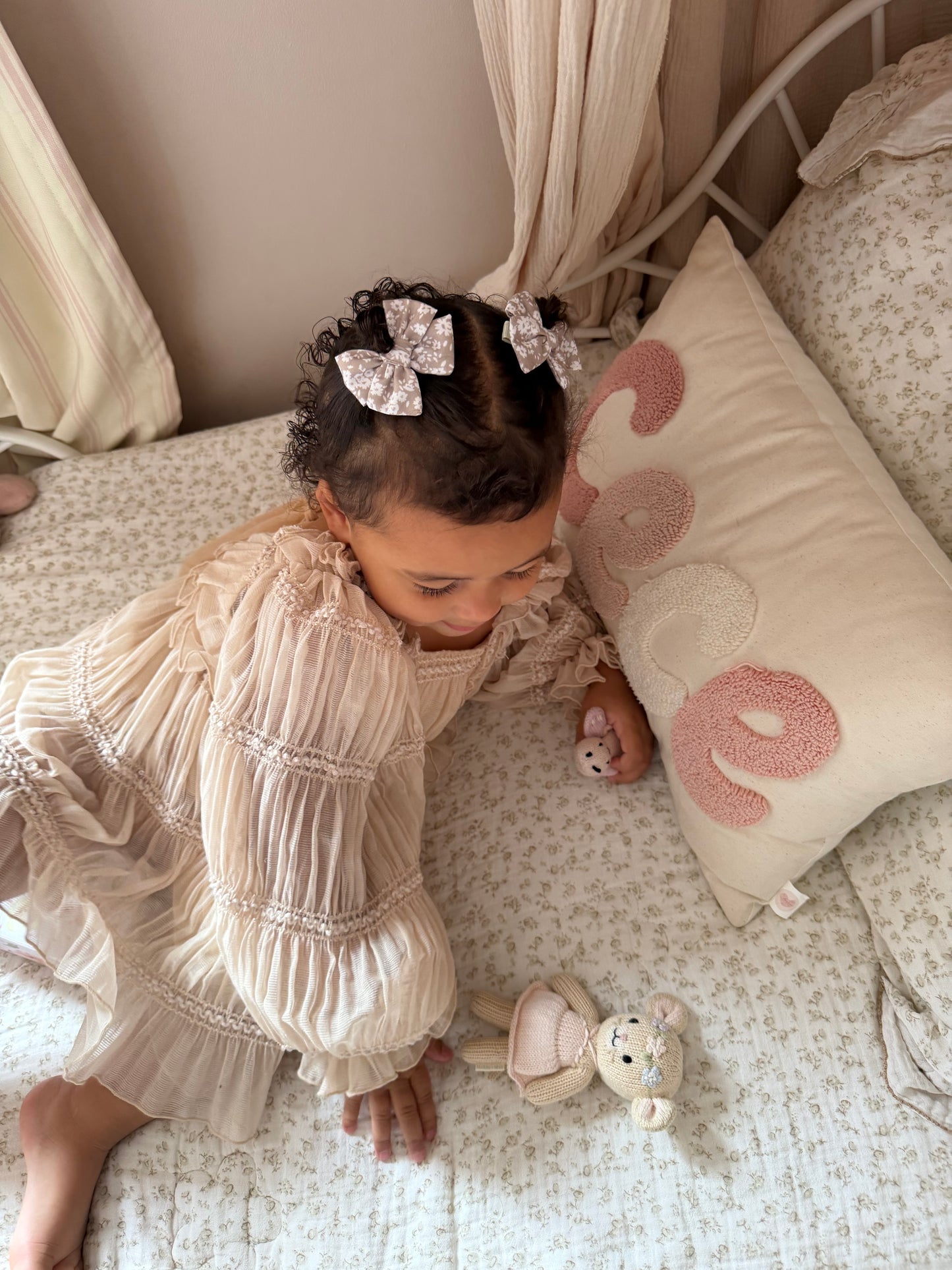 Pinwheel Pigtail Bows | Fawn Floral