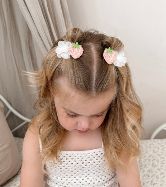 Clip Set | Strawberry Blossom