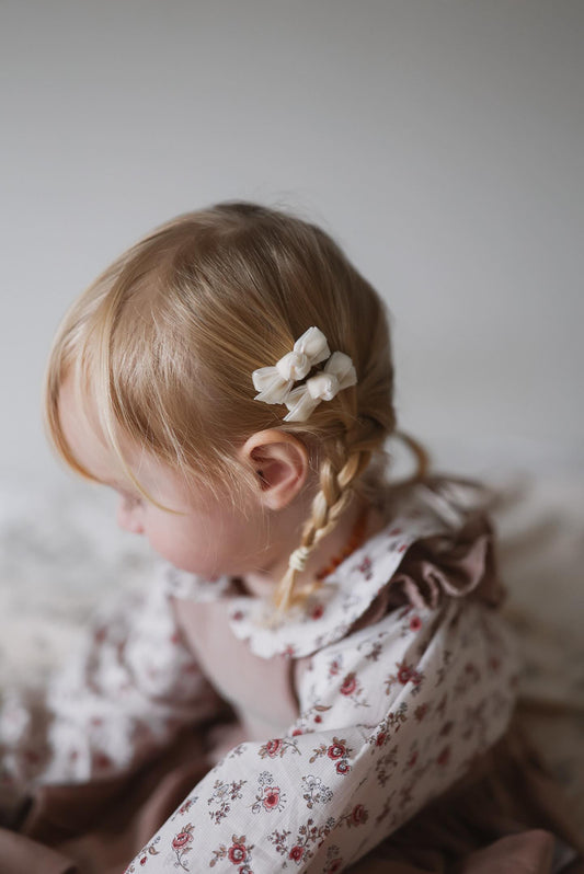 Mini Bow Clips | Cream Velvet