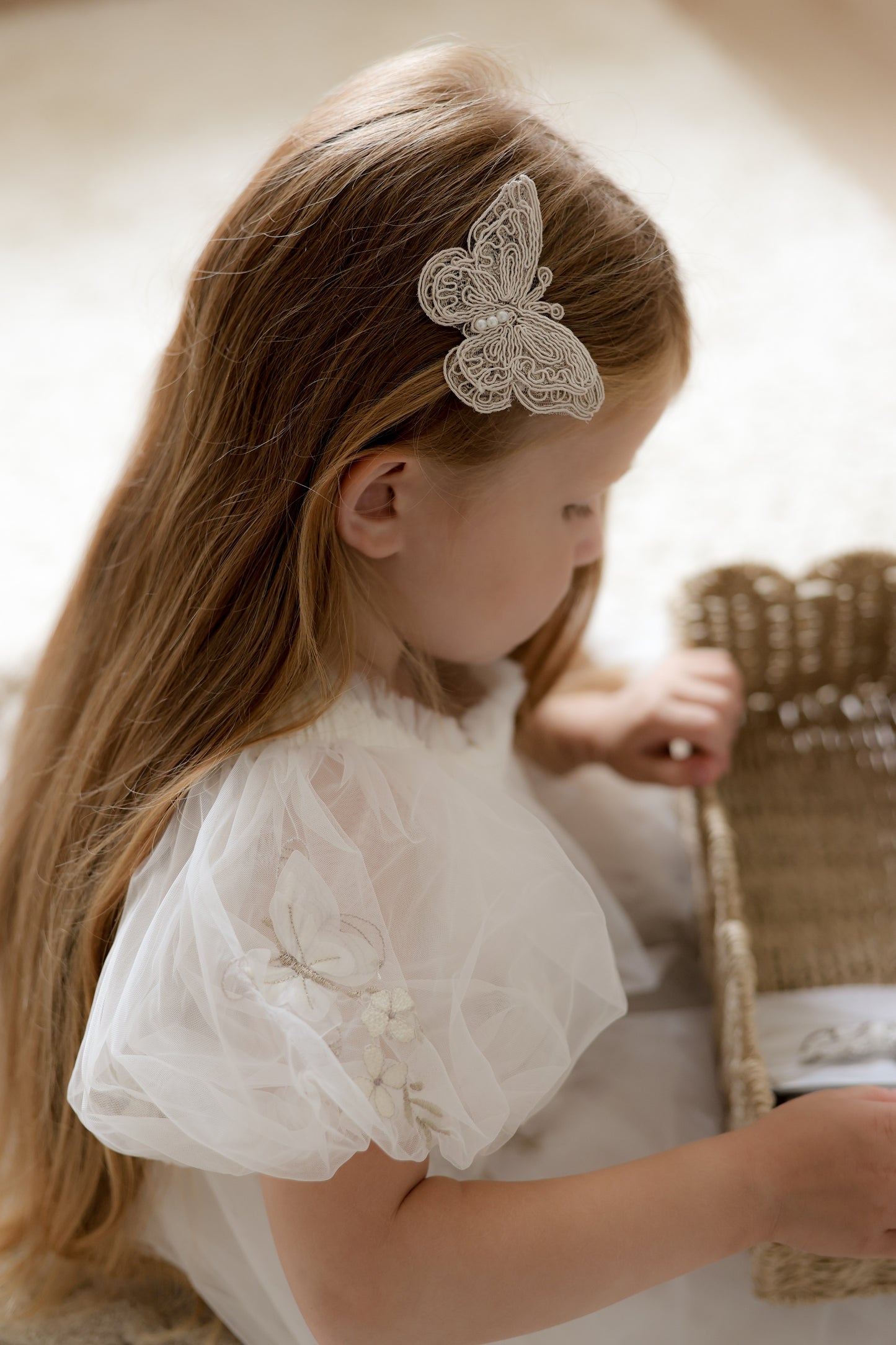 Clip | Lace Pearl Butterfly - Oat