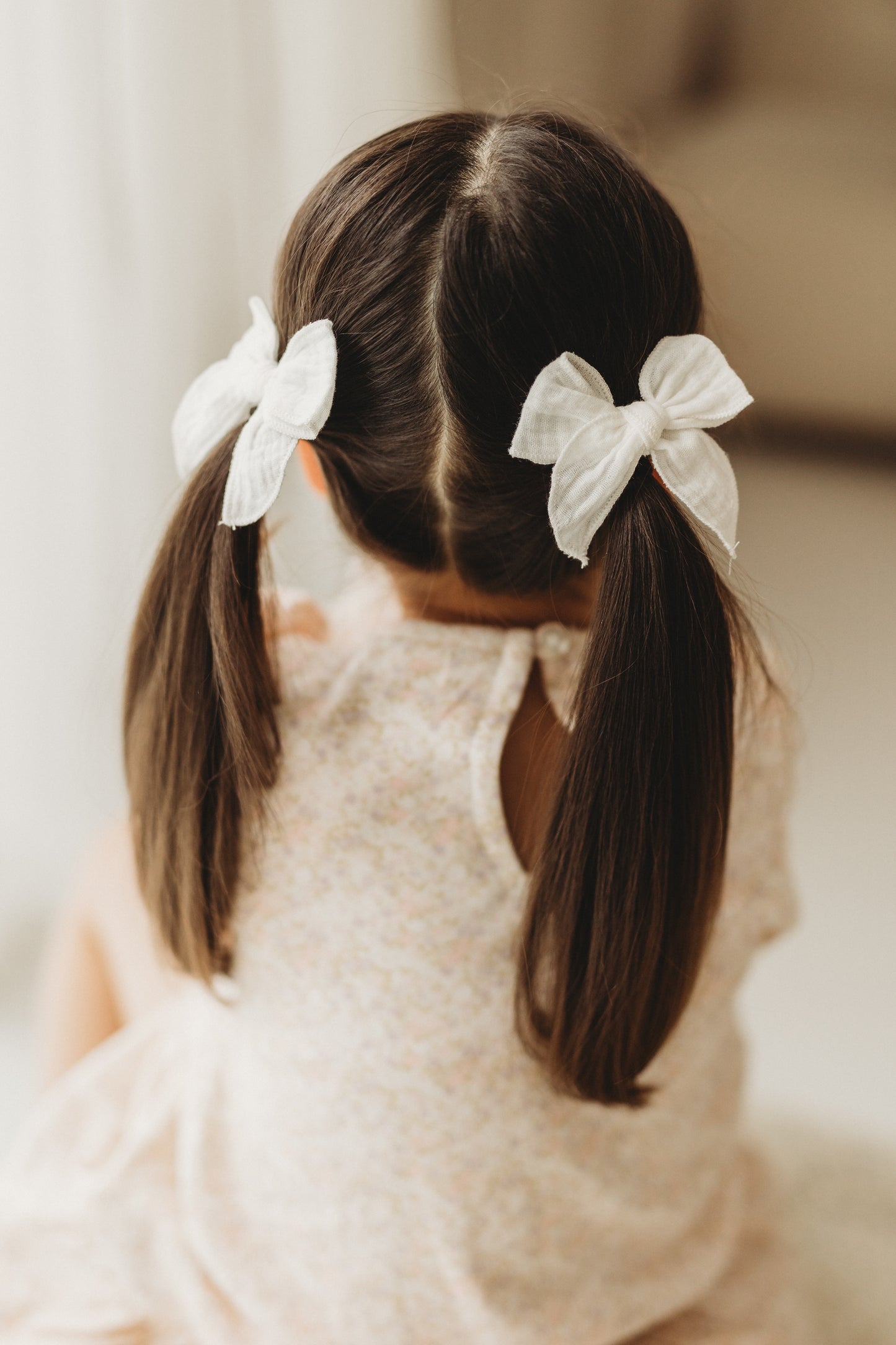 Fable Pigtail Bows | White Muslin