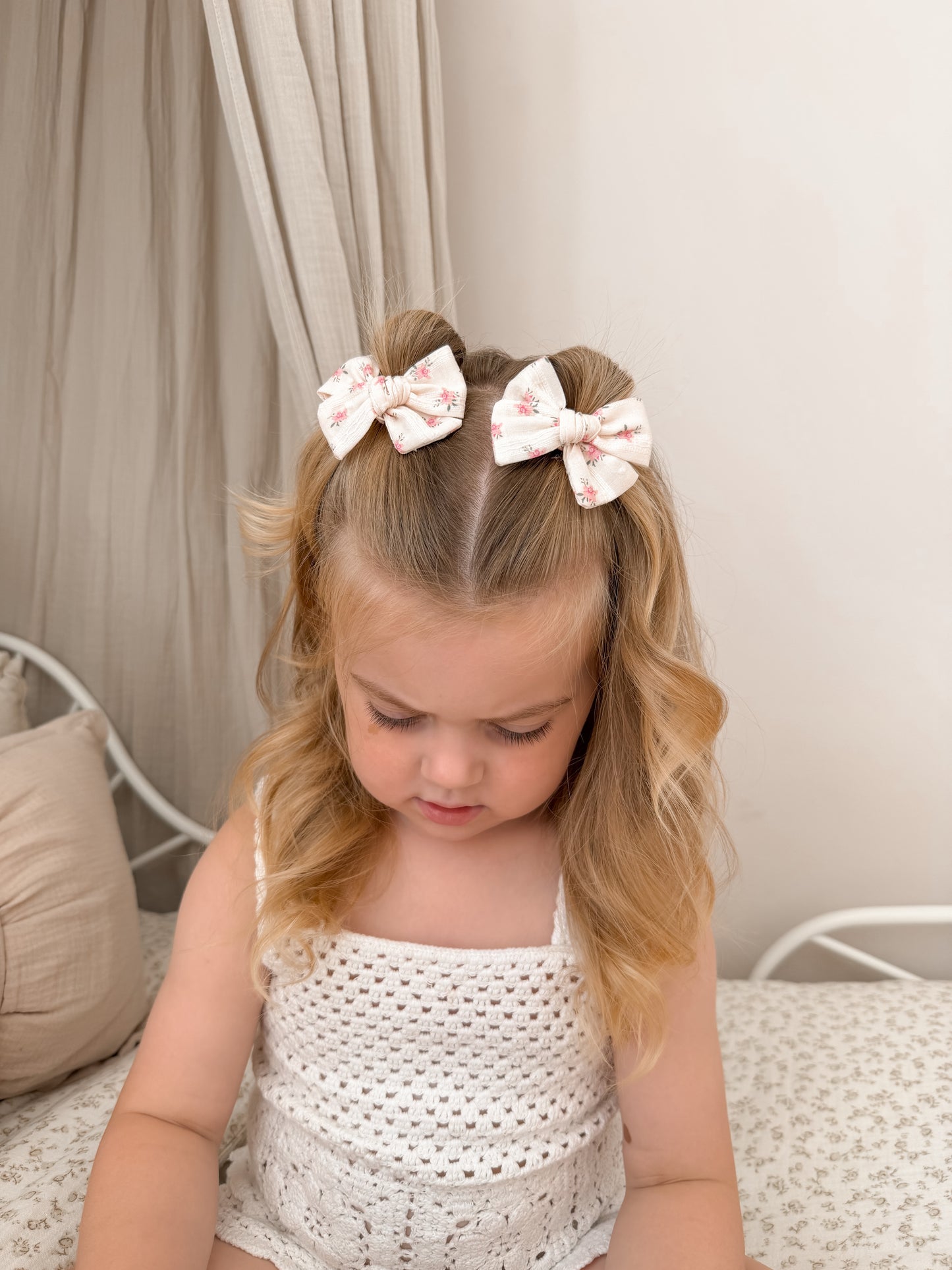 Pinwheel Pigtail Bows | Azalea Floral