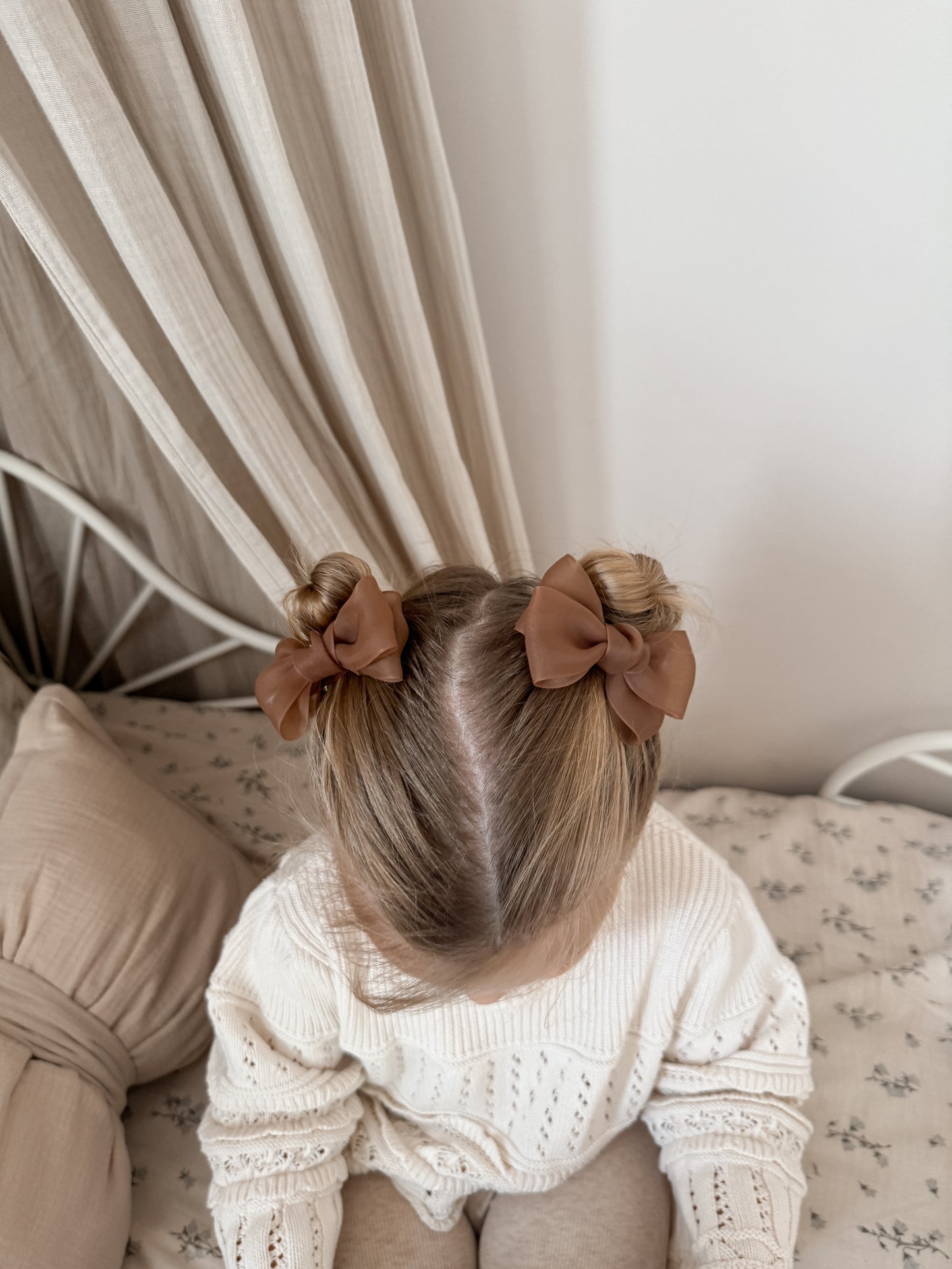 Pigtail Bows | Marshmallow Chiffon - Cocoa