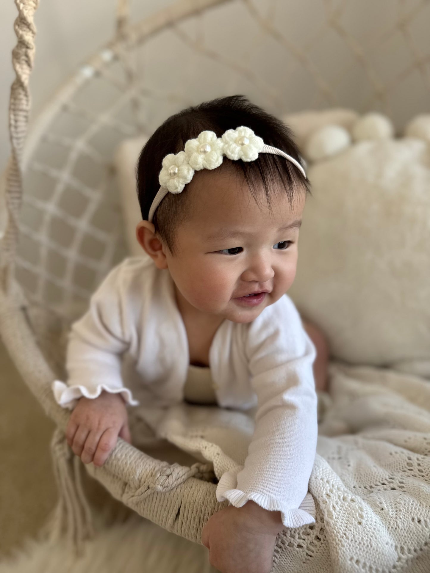 Dainty Headband | Ivory Pearly Flowers