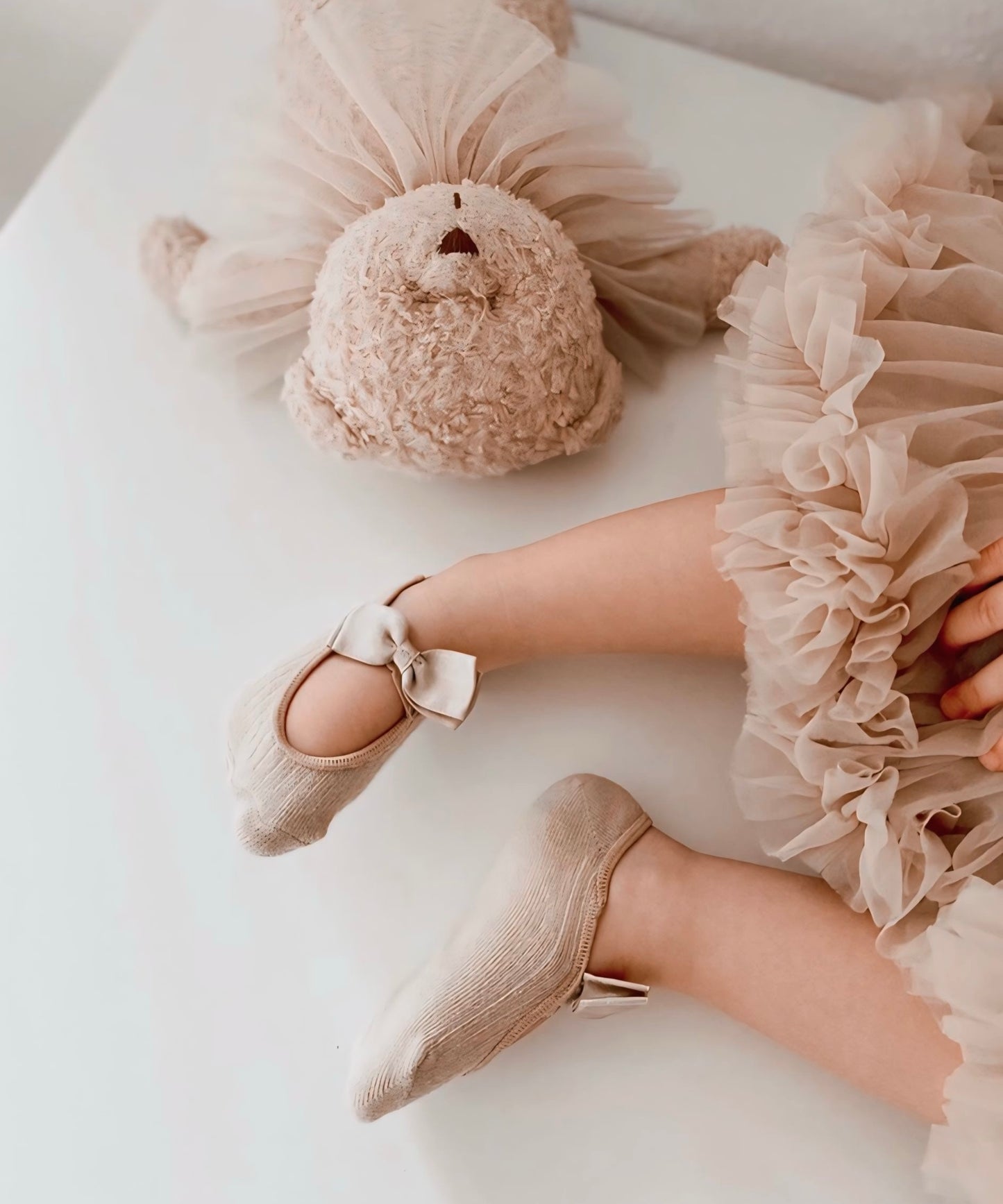 Satin Bow Socks | Oat