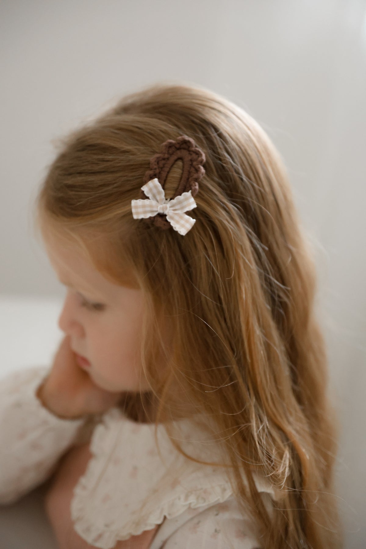 Scallop Crochet Clip | Chocolate Bow