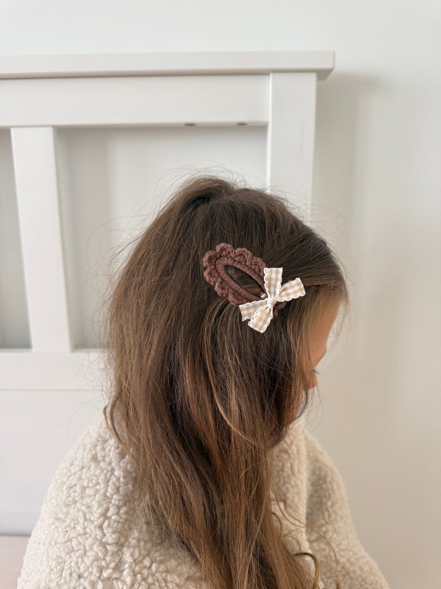 Scallop Crochet Clip | Chocolate Bow
