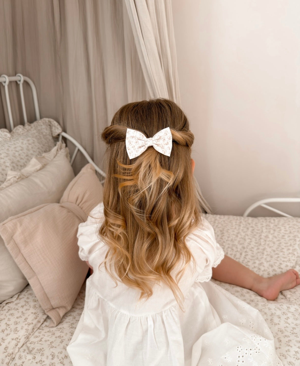Pinch Bow | Marlowe Ditsy