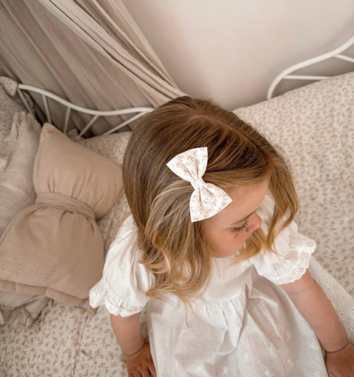 Pinch Bow | Marlowe Ditsy