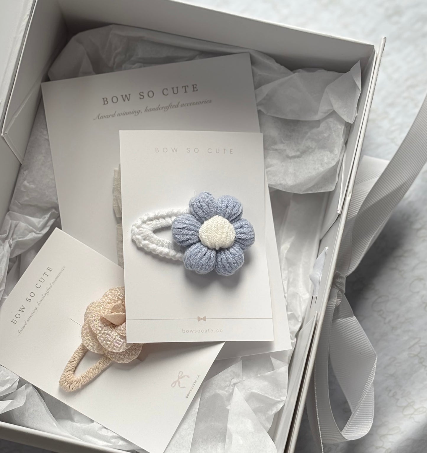 Daisy Puff Clip | Cornflower Blue