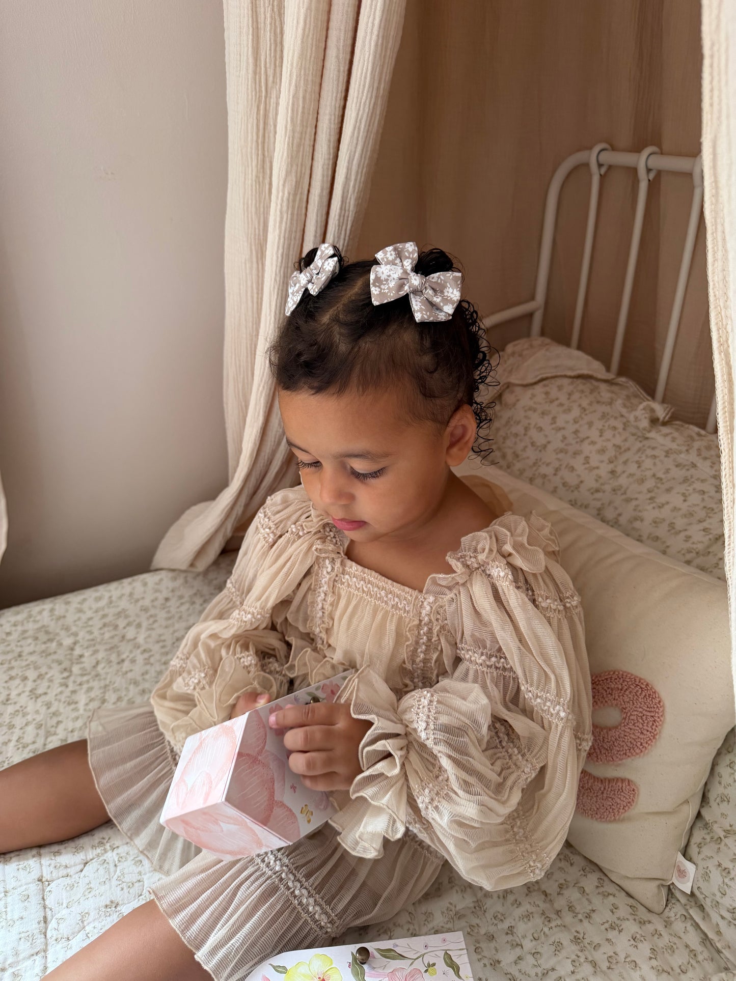 Pinwheel Pigtail Bows | Fawn Floral