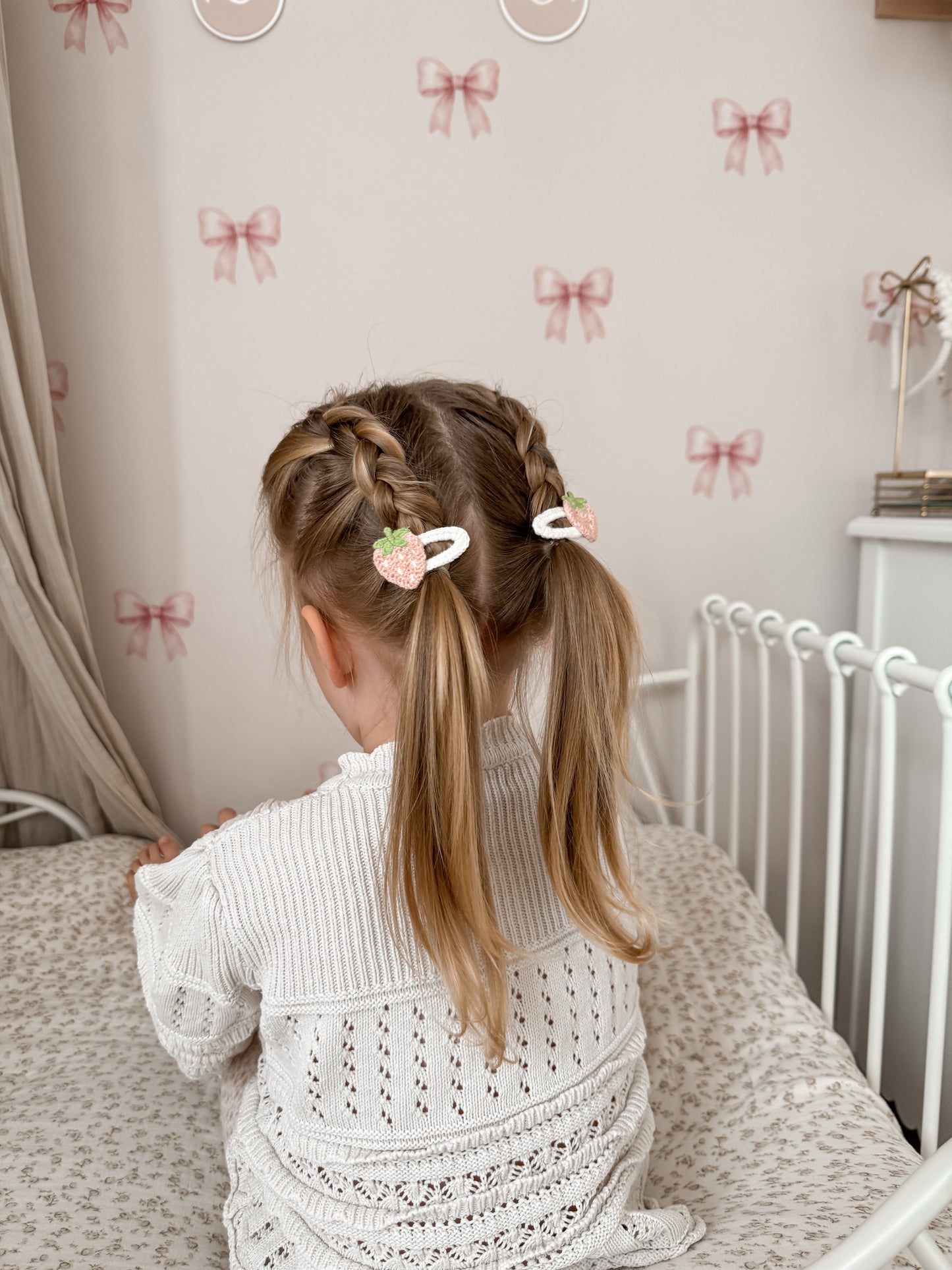 Crochet Clip Set | Blushing Strawberries