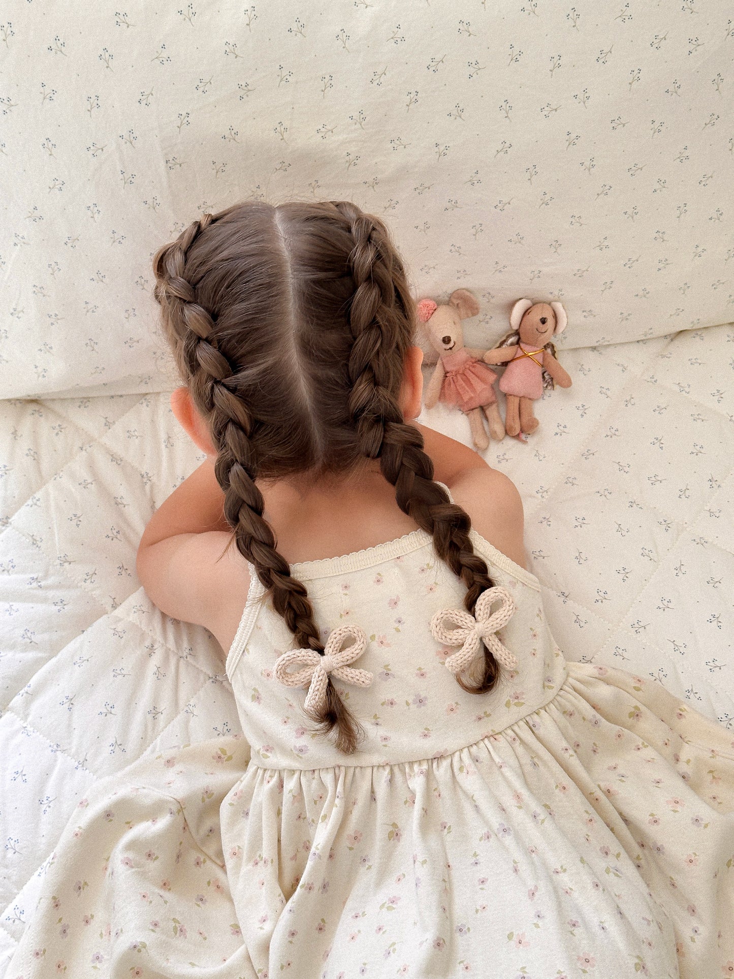 Dainty Knit Pigtail Bows | Almond Cream
