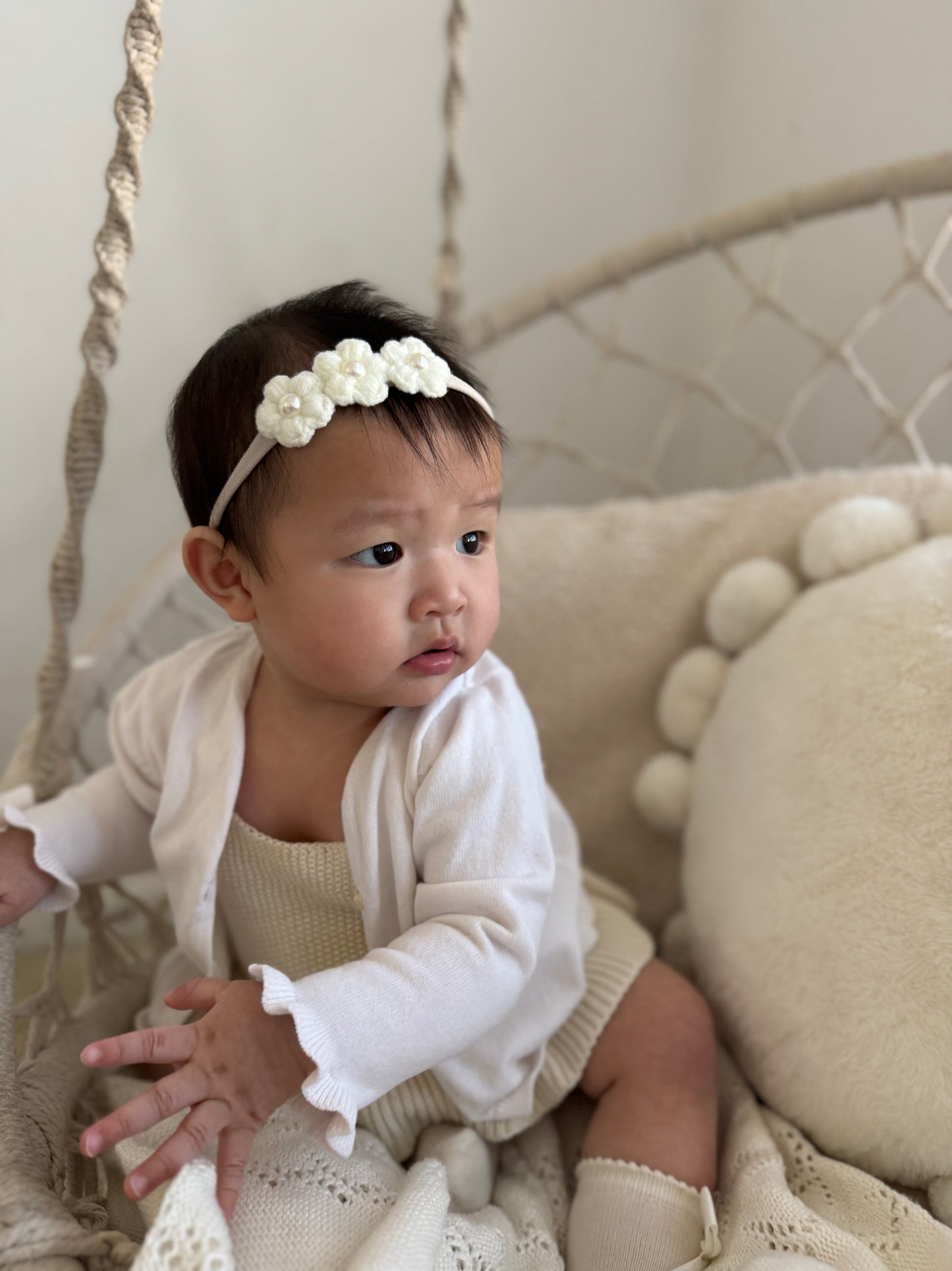 Dainty Headband | Ivory Pearly Flowers