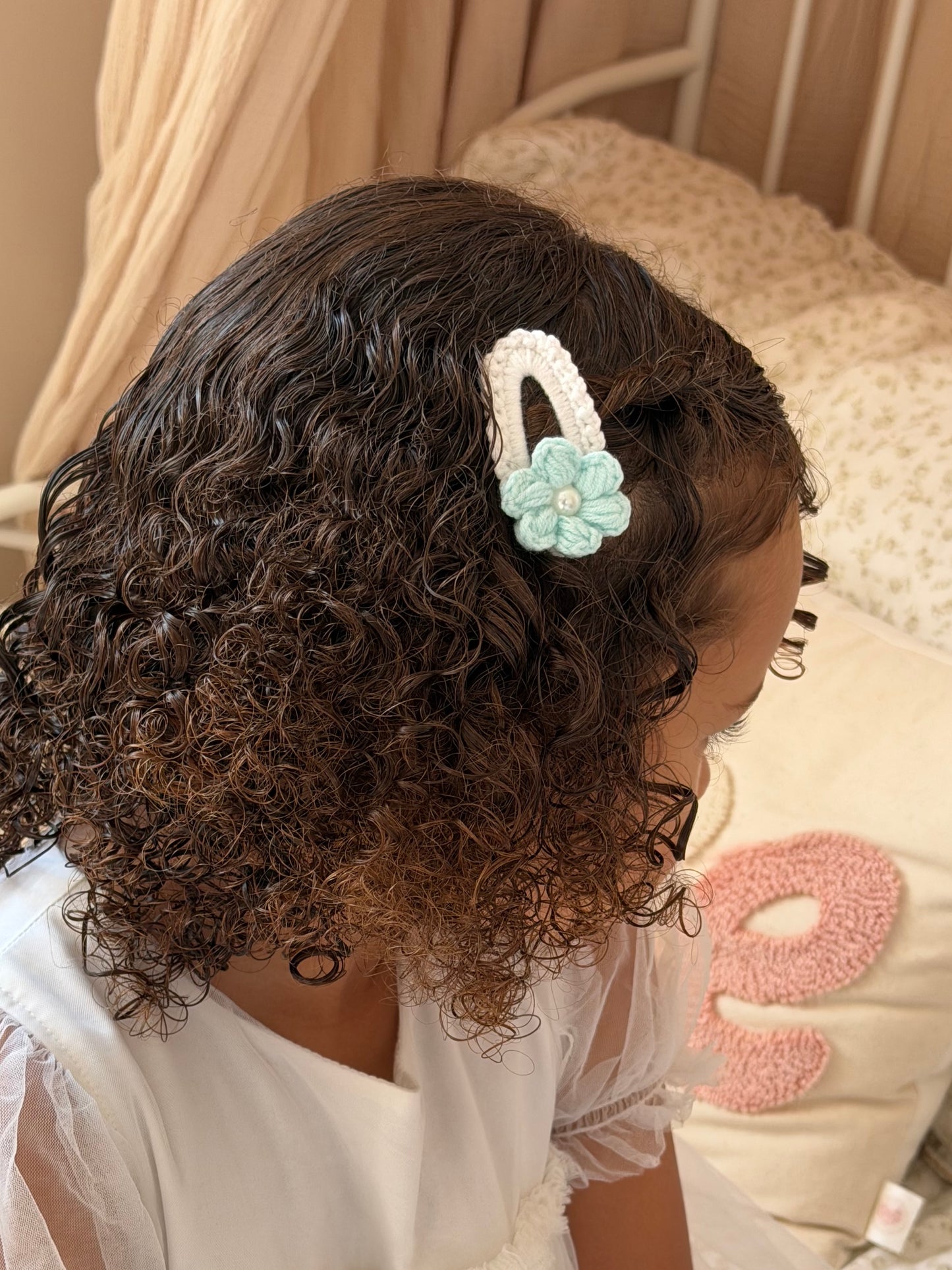 Daisy Pearl Clip | Aqua