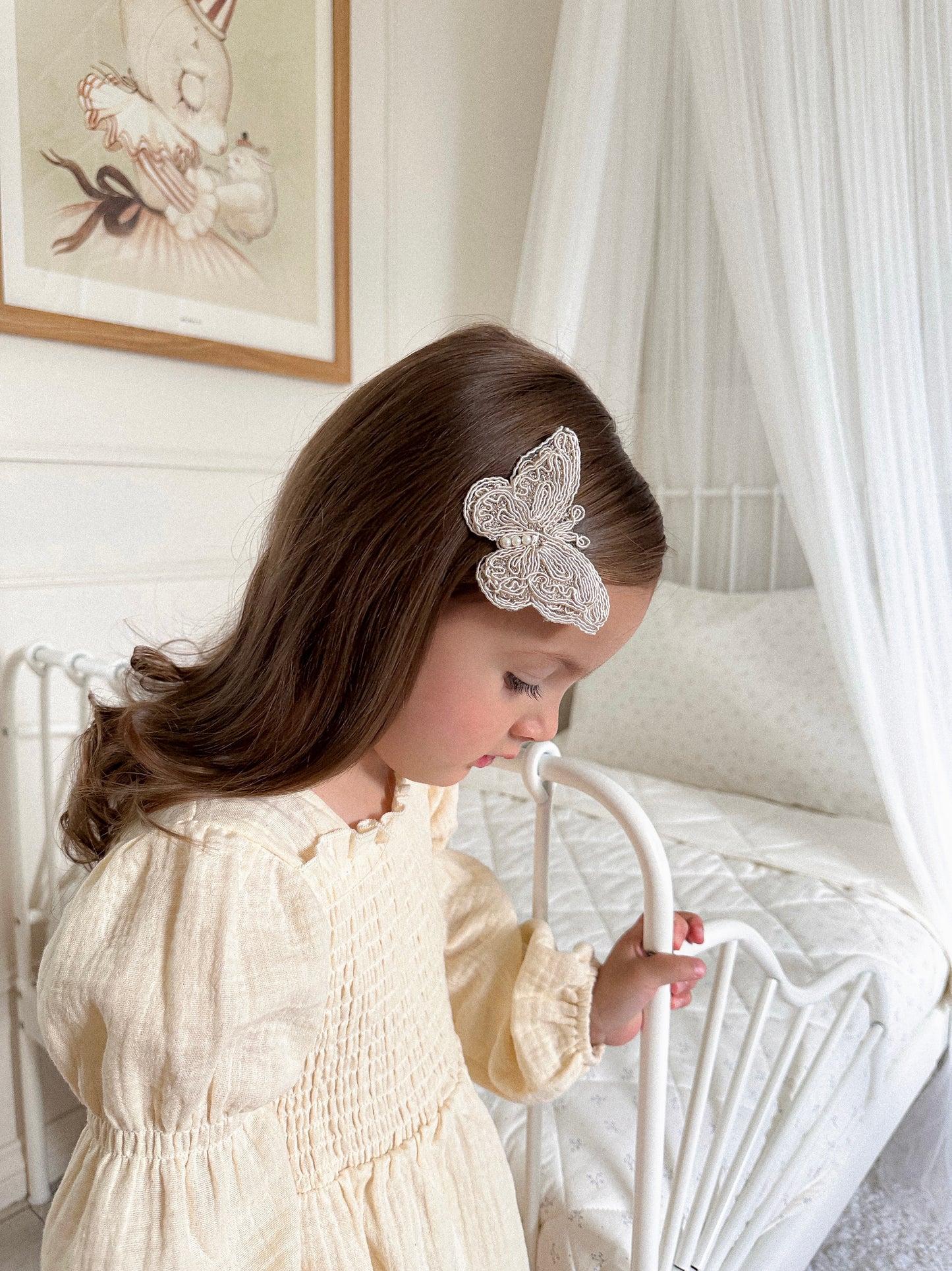 Clip | Lace Pearl Butterfly - Oat