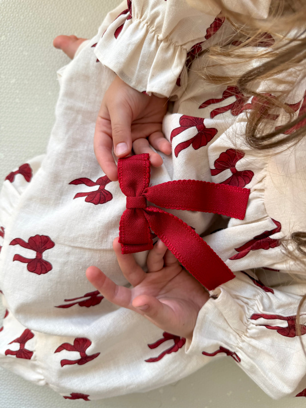 Ribbon Longtail Bow | Merry Red