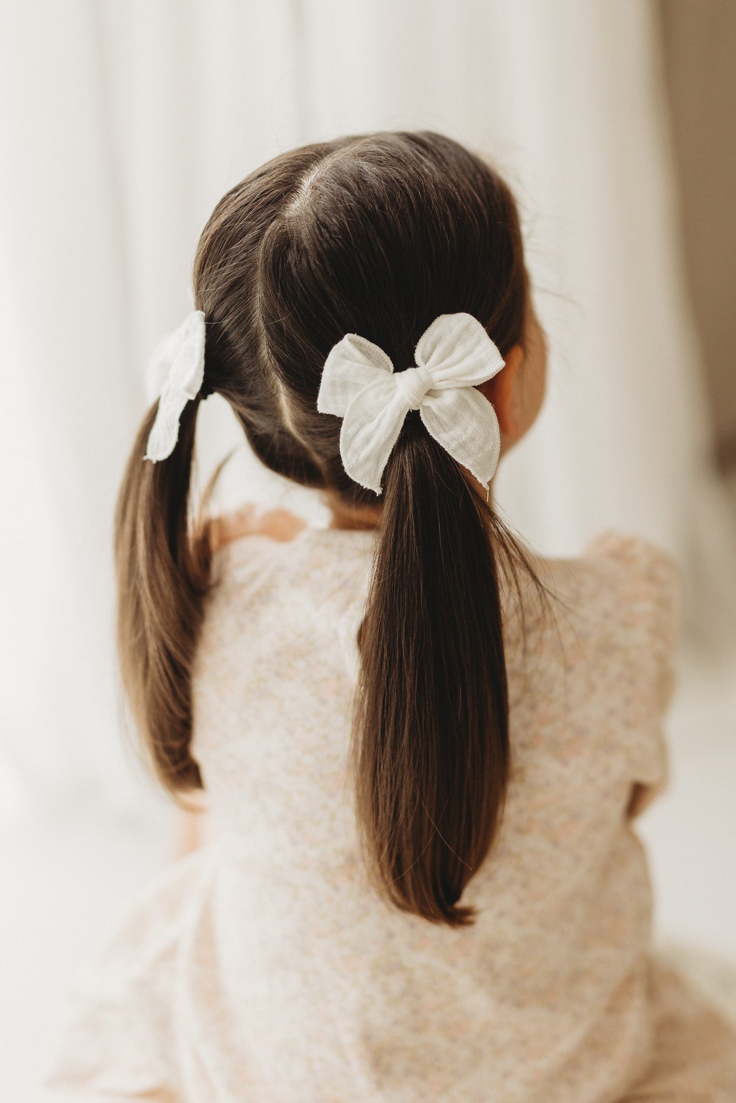 Fable Pigtail Bows | White Muslin