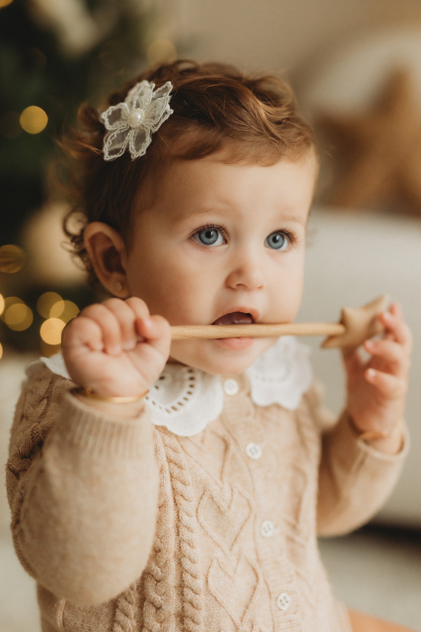 Clip | Delicate Lace Flower