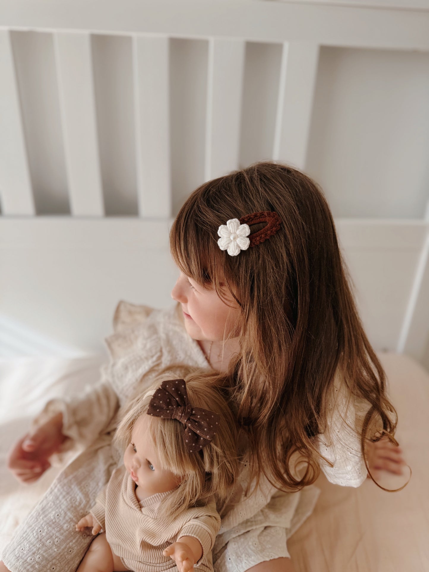 Daisy Pearl Clip | Cocoa