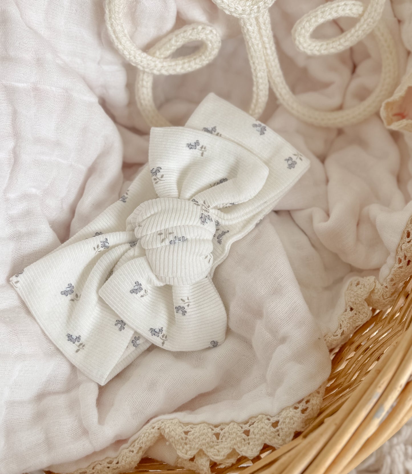 Topknot | Bluebell
