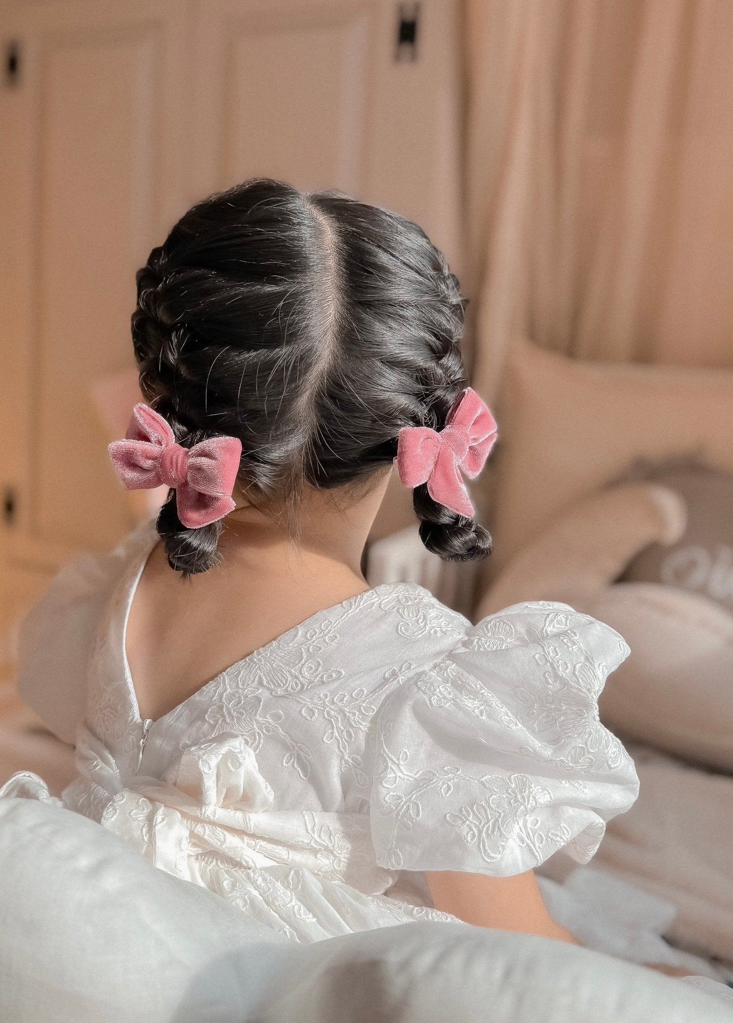 Classic Pigtail Bows | Mulberry Velvet