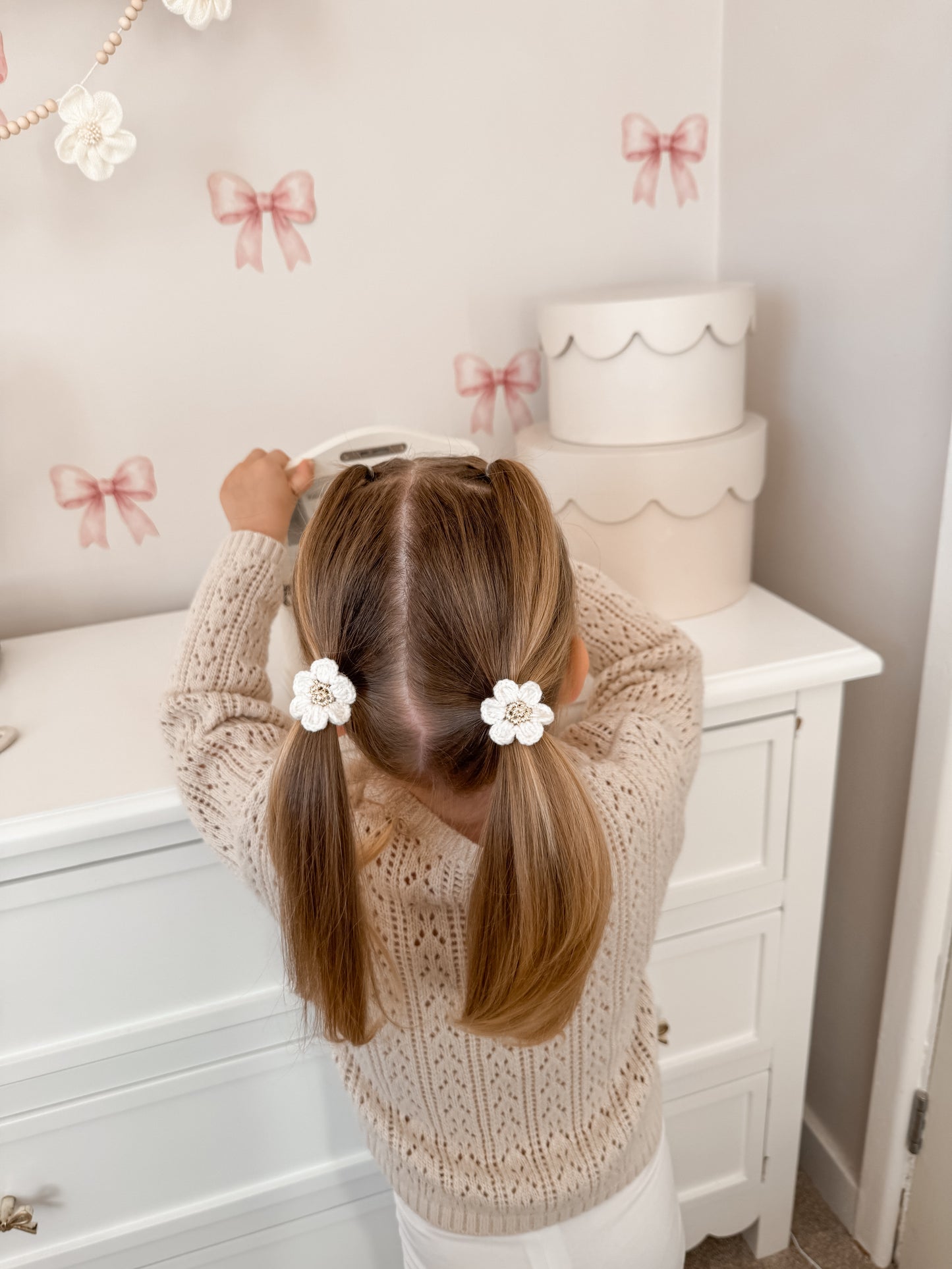 Golden Flower Bobbles | Ivory (2pk)