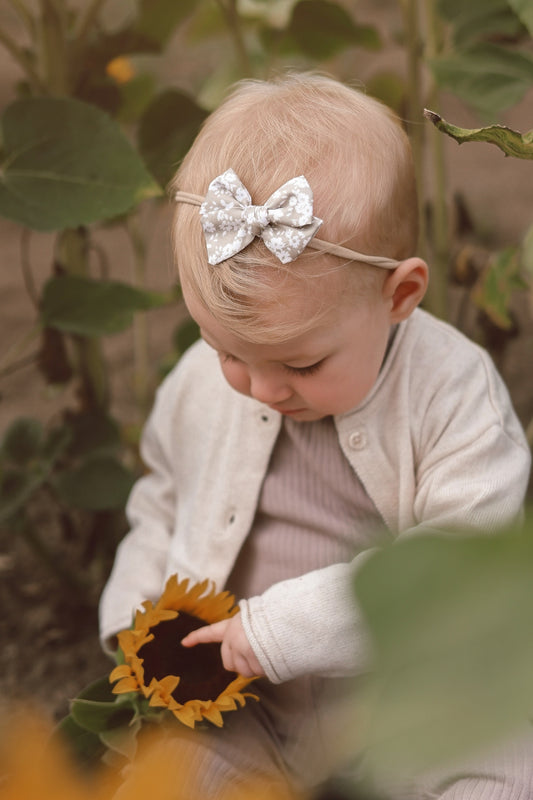 Petite Pinwheel Bow | Fawn Floral