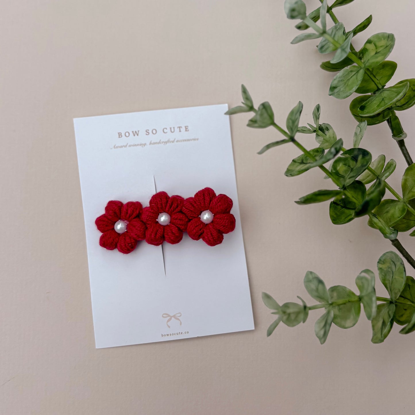 Clip | Dainty Berry Flowers