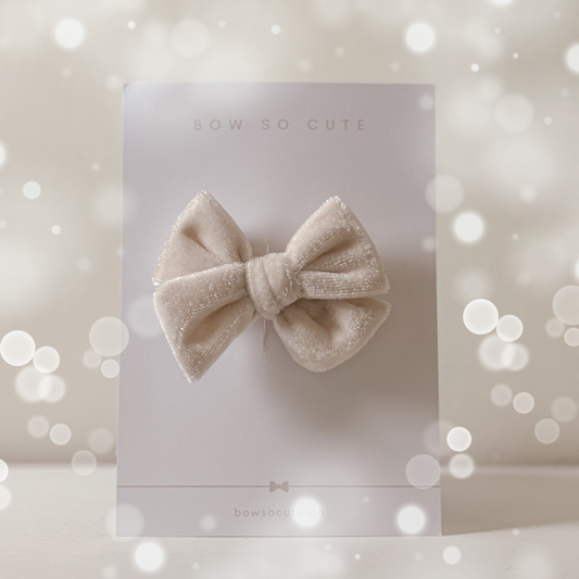 Petite Pinwheel Bow | Pearl Velvet