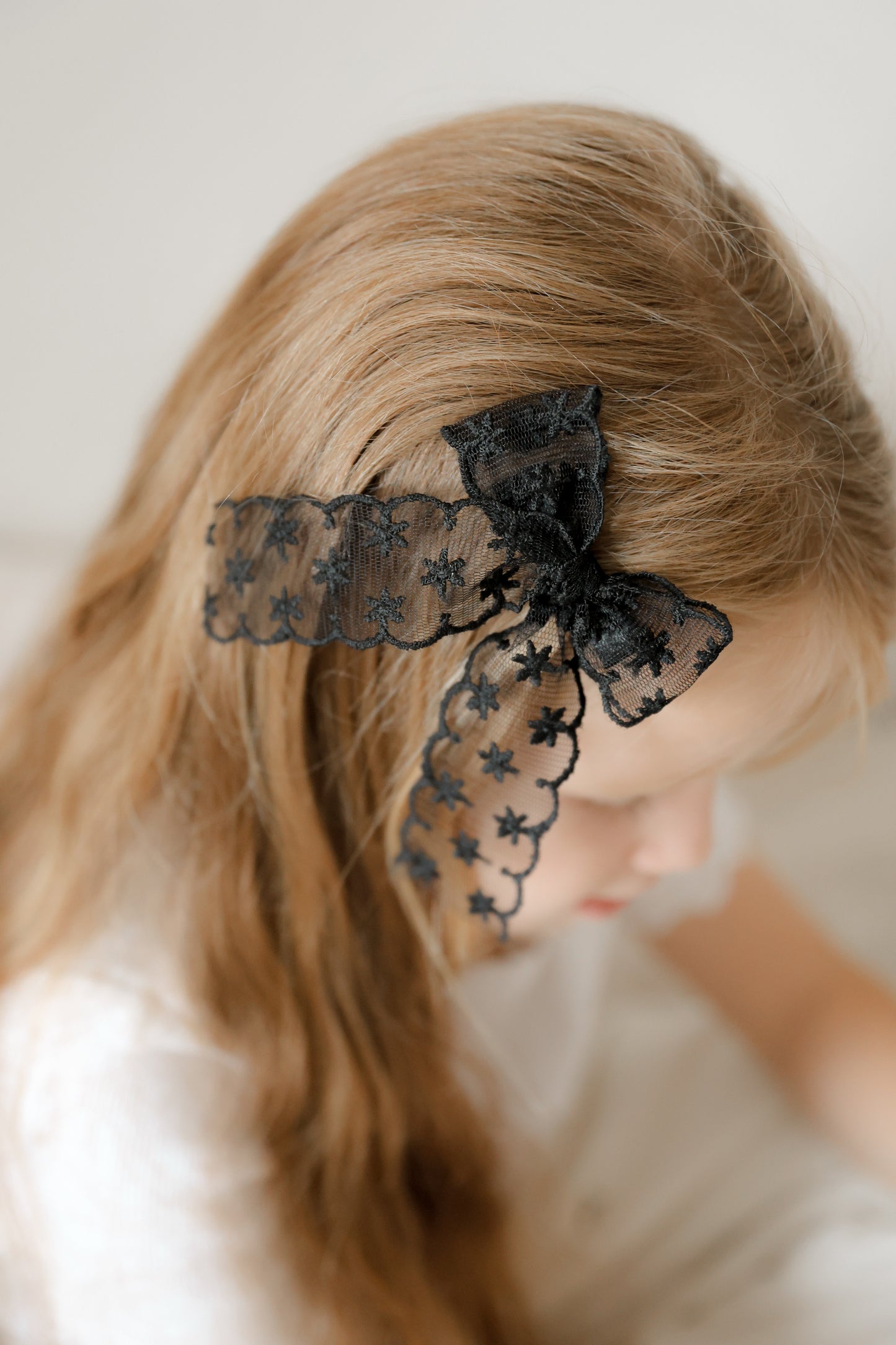 Longtail Bow | Noir Lace