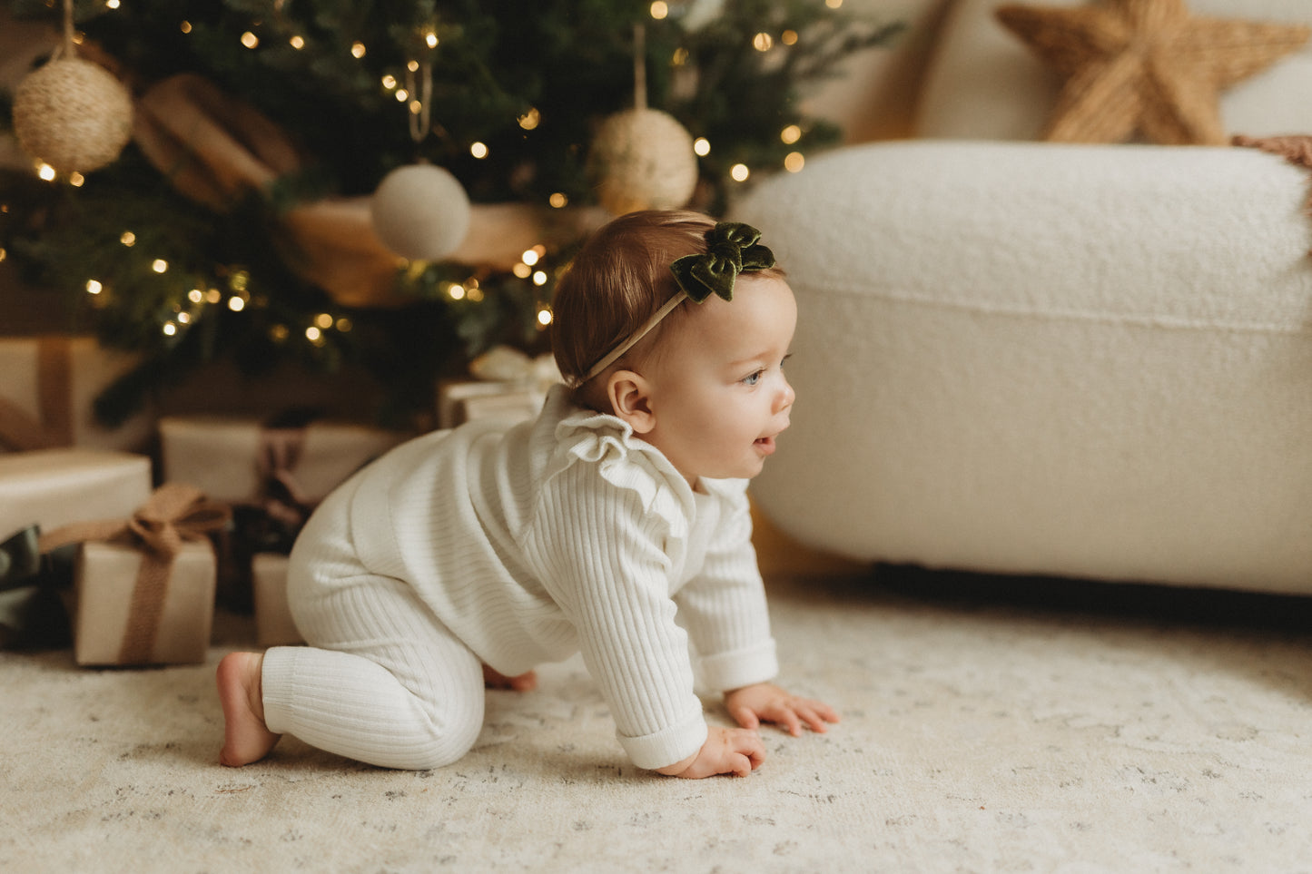 Classic Bow | Mistletoe Green Velvet (clip or headband)